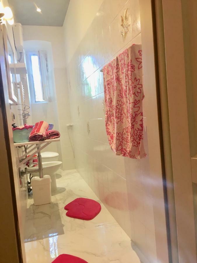 Ferienwohnung Casa Del Cucciolo Con Parcheggio Privato Triest Exterior foto